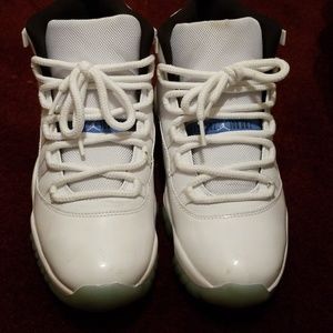 Jordan retro 11 with shirt